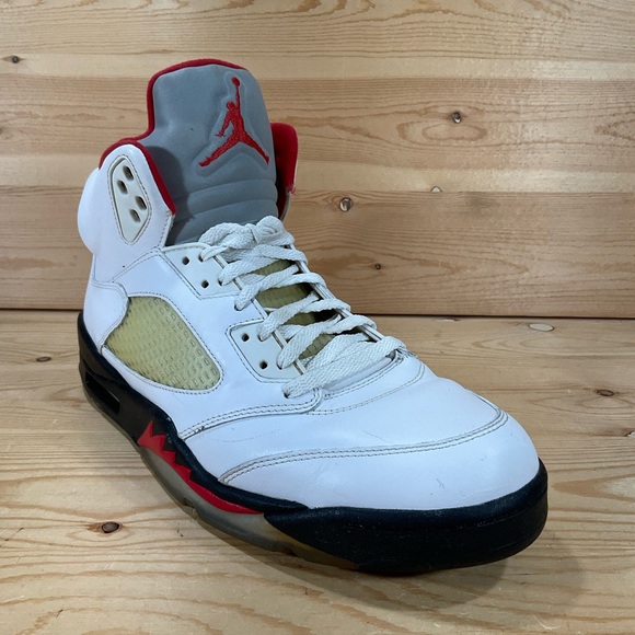 Nike Air Jordan V 5 Retro Shoes # 136027-100Men’s 12 White Fire Red Black